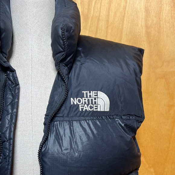 The North Face Puffer Vest - Picture 3 of 13